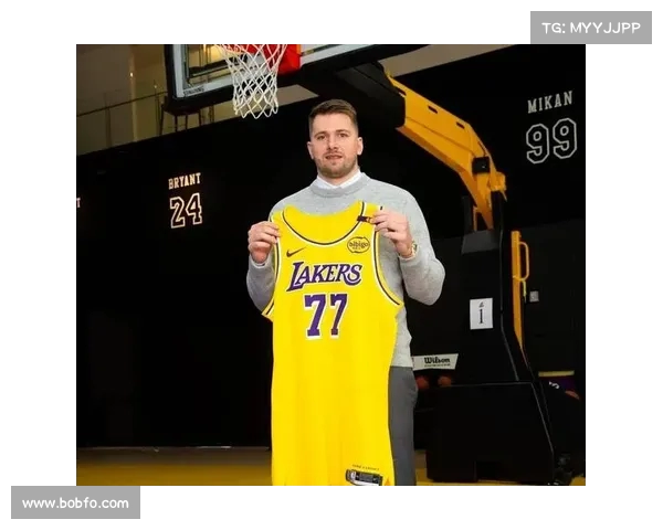 NBA球星交易大潮:哪些顶级球员有望成为新赛季的关键引援? NBA球星交易大潮:哪些顶级球员有望成为新赛季的关键引援?